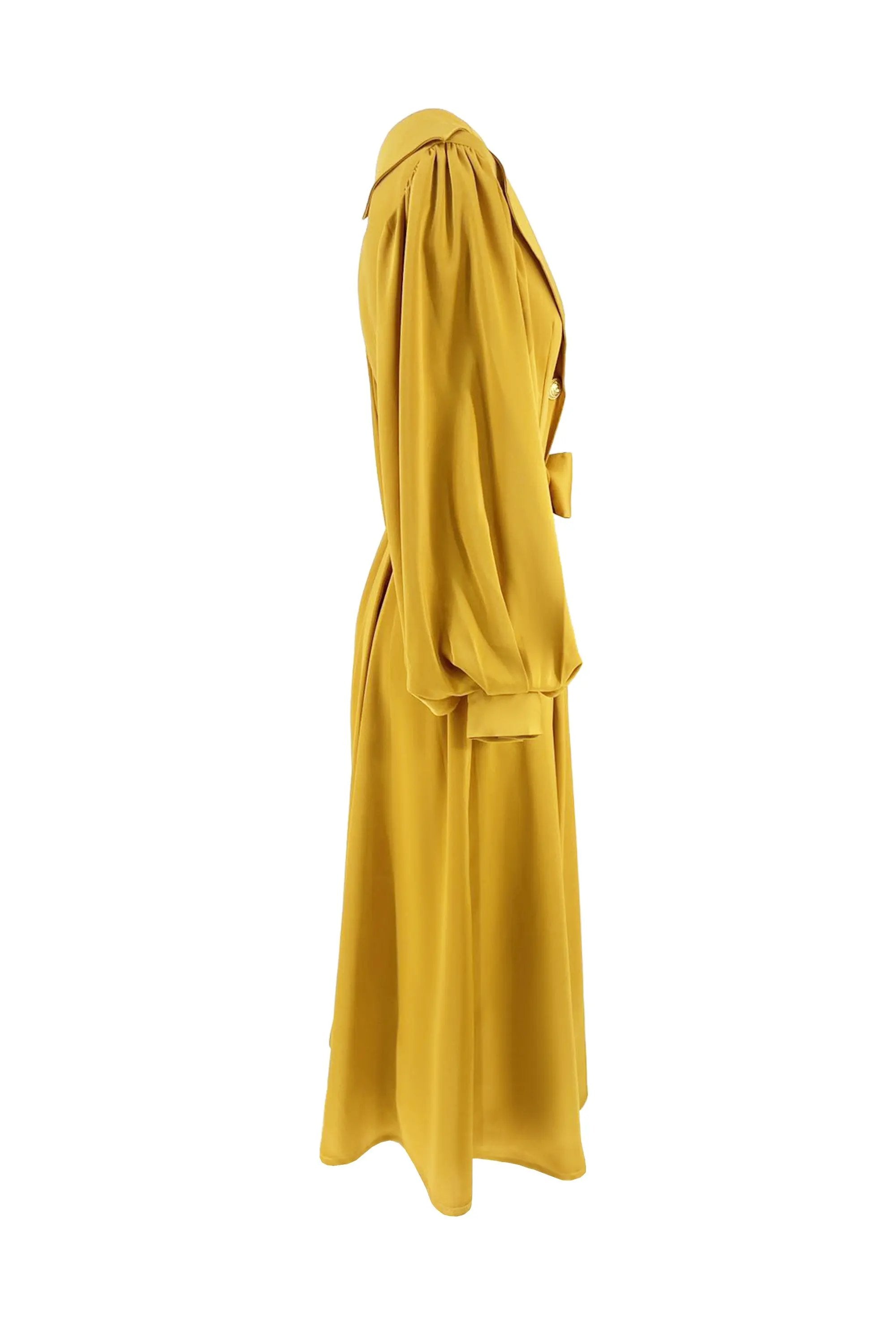 Waist tightening, slimming and dignified 9-quarter sleeve coat style women's dress ULA